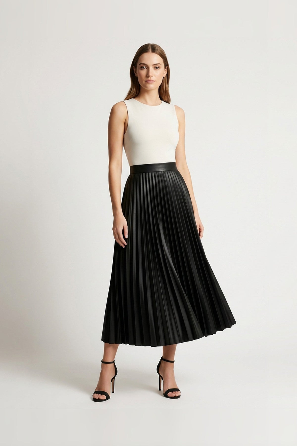 Black pleated midi skirt - Lana Fiorelli