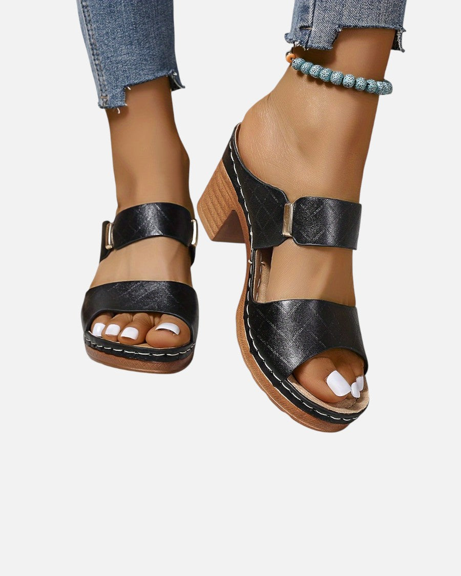 Sandals - Lana Fiorelli