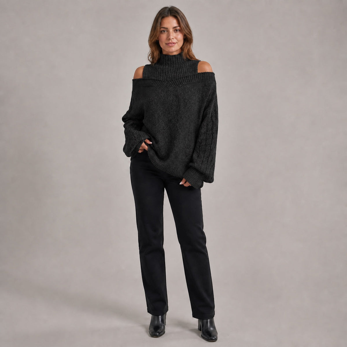 Black cold shoulder oversized jumper - Lana Fiorelli