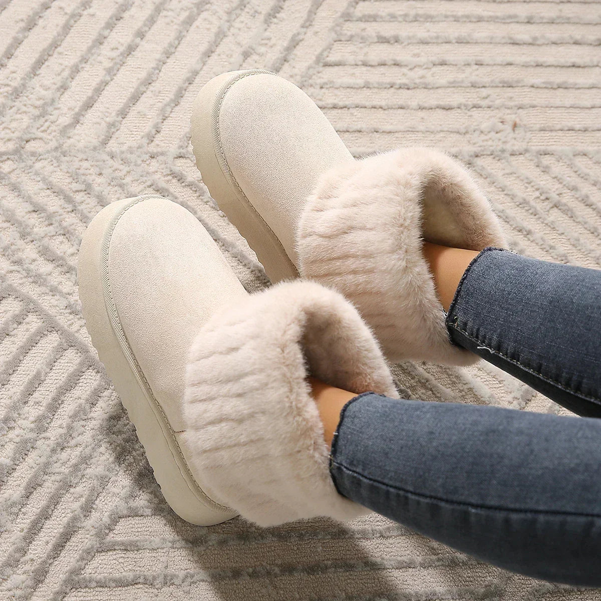 Women's plush lined winter boots - Lana Fiorelli