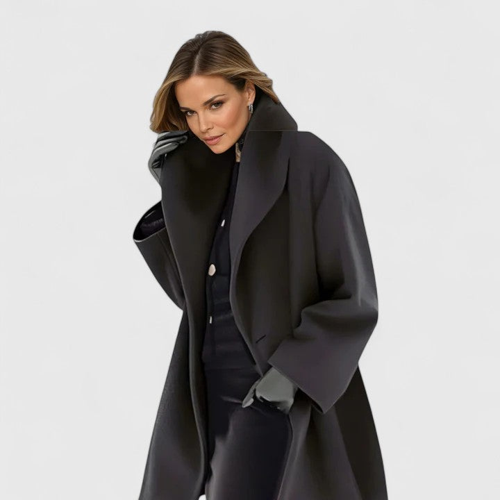 Black coat - Lana Fiorelli
