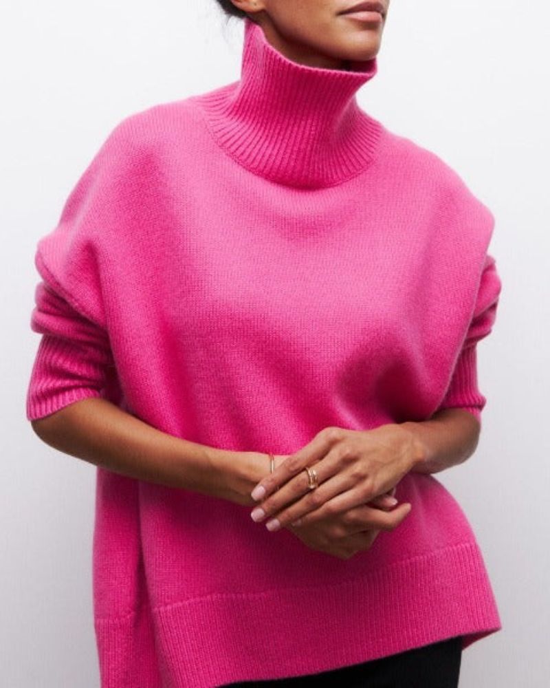 Pink oversized turtleneck sweater - Lana Fiorelli