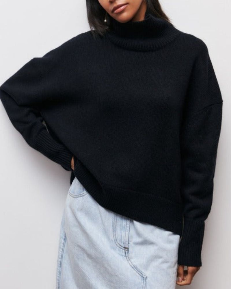 Black oversized turtleneck sweater - Lana Fiorelli
