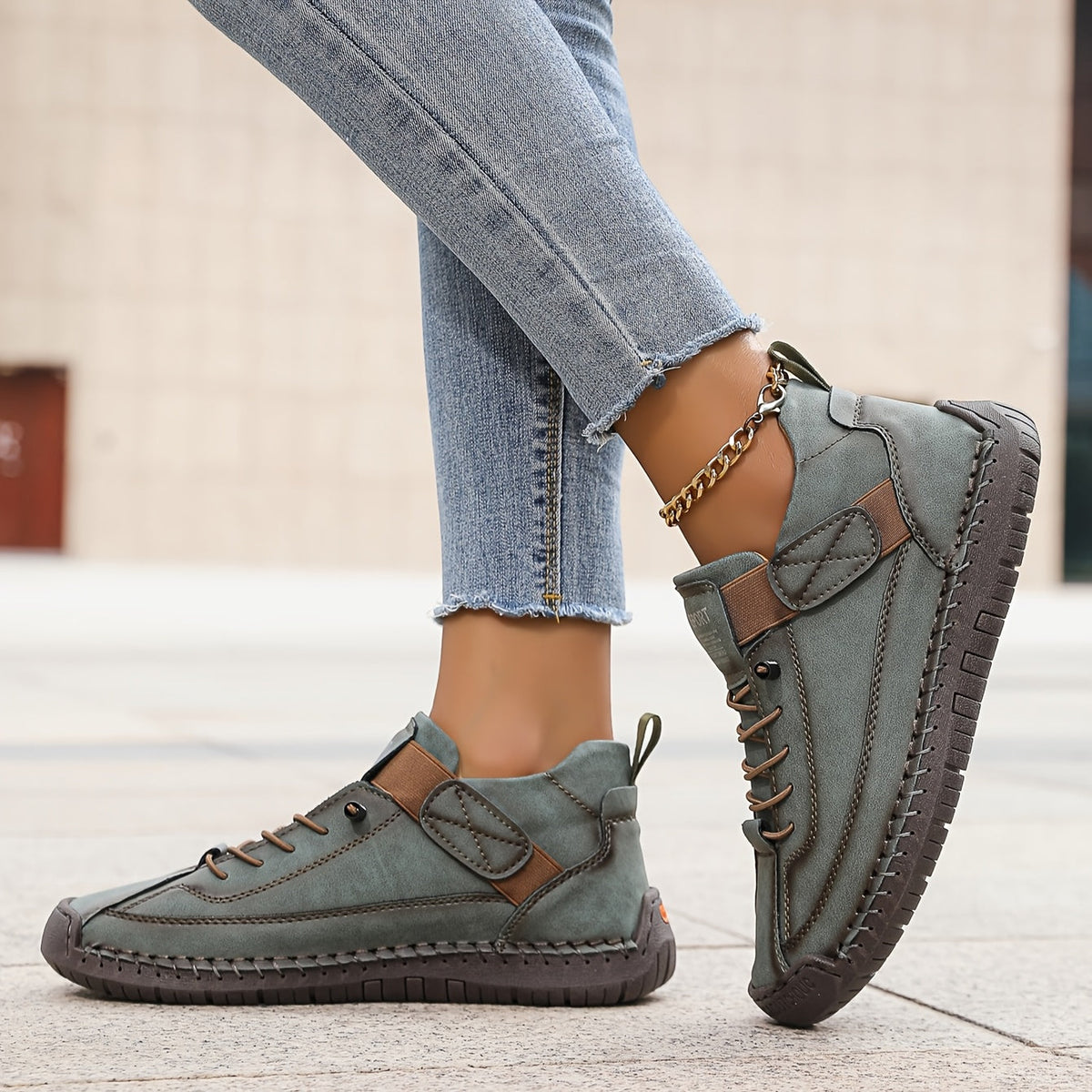 Women's comfort sneakers - Lana Fiorelli