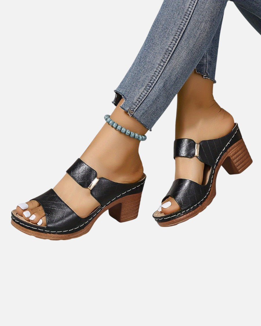 Sandals - Lana Fiorelli