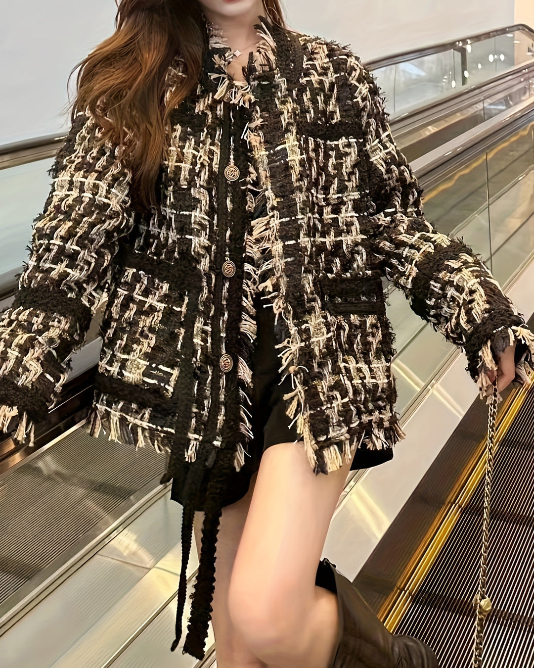 Carlotta - Blazer Donna in Tweed Sfrangiato con Bottoni e Taschino