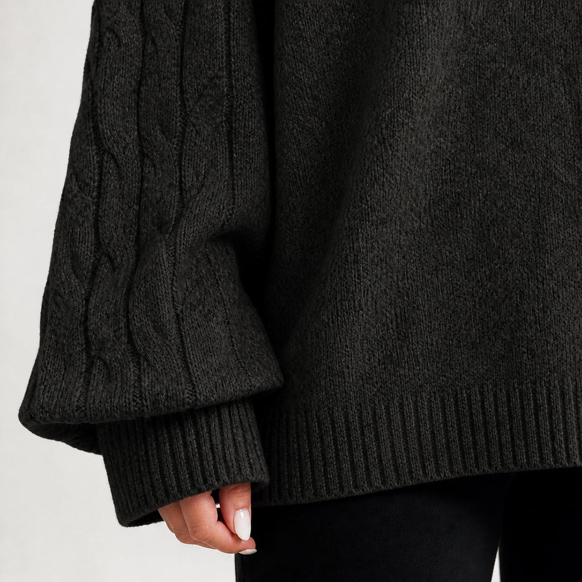 Black cold shoulder oversized jumper - Lana Fiorelli