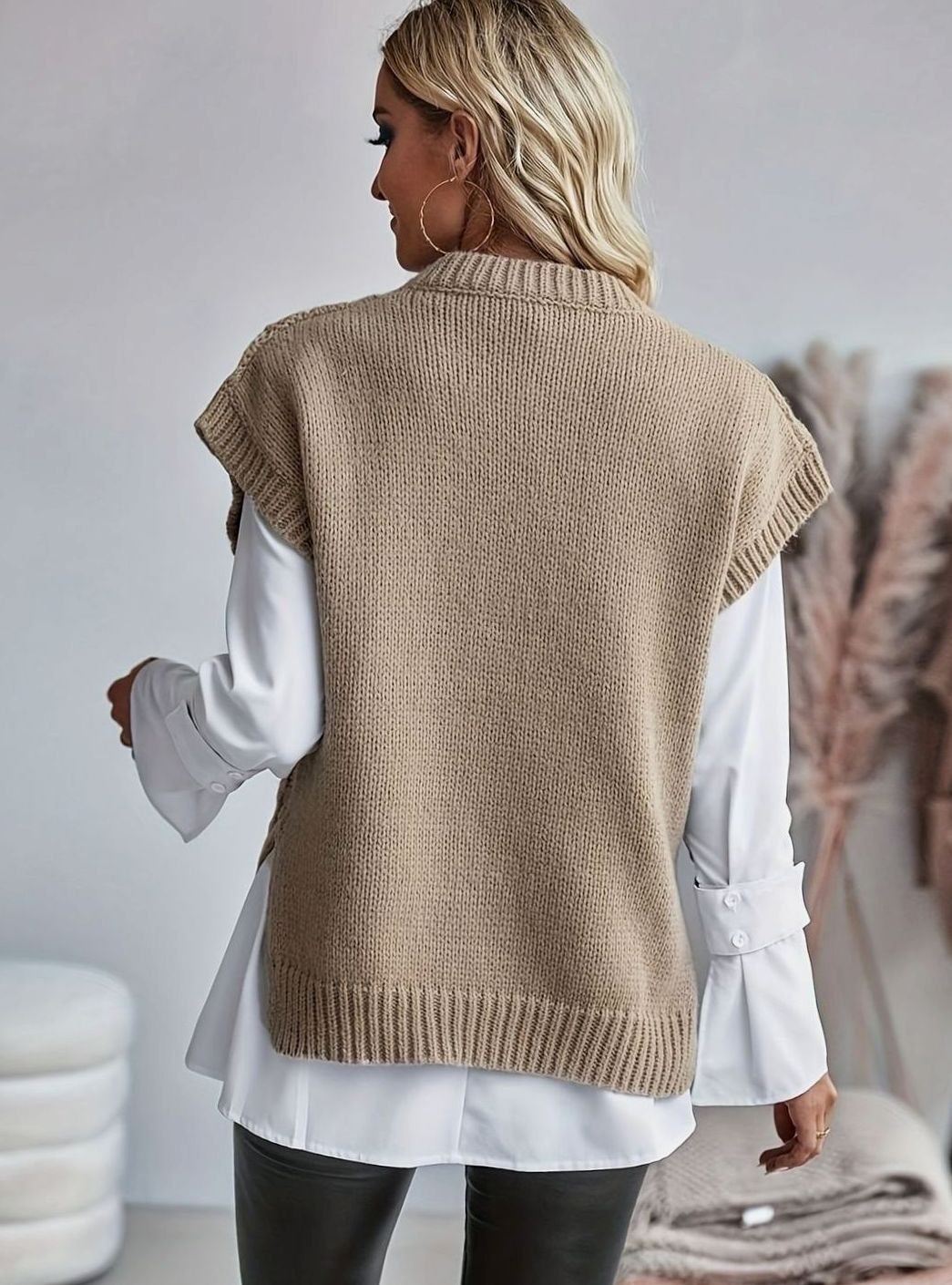 Khaki cable knit sweater vest - Lana Fiorelli