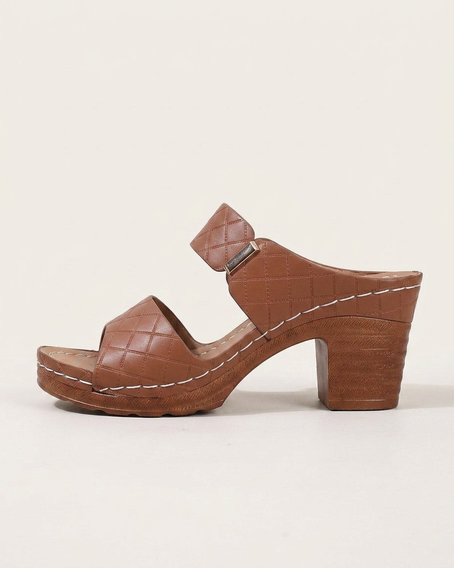 Sandals - Lana Fiorelli