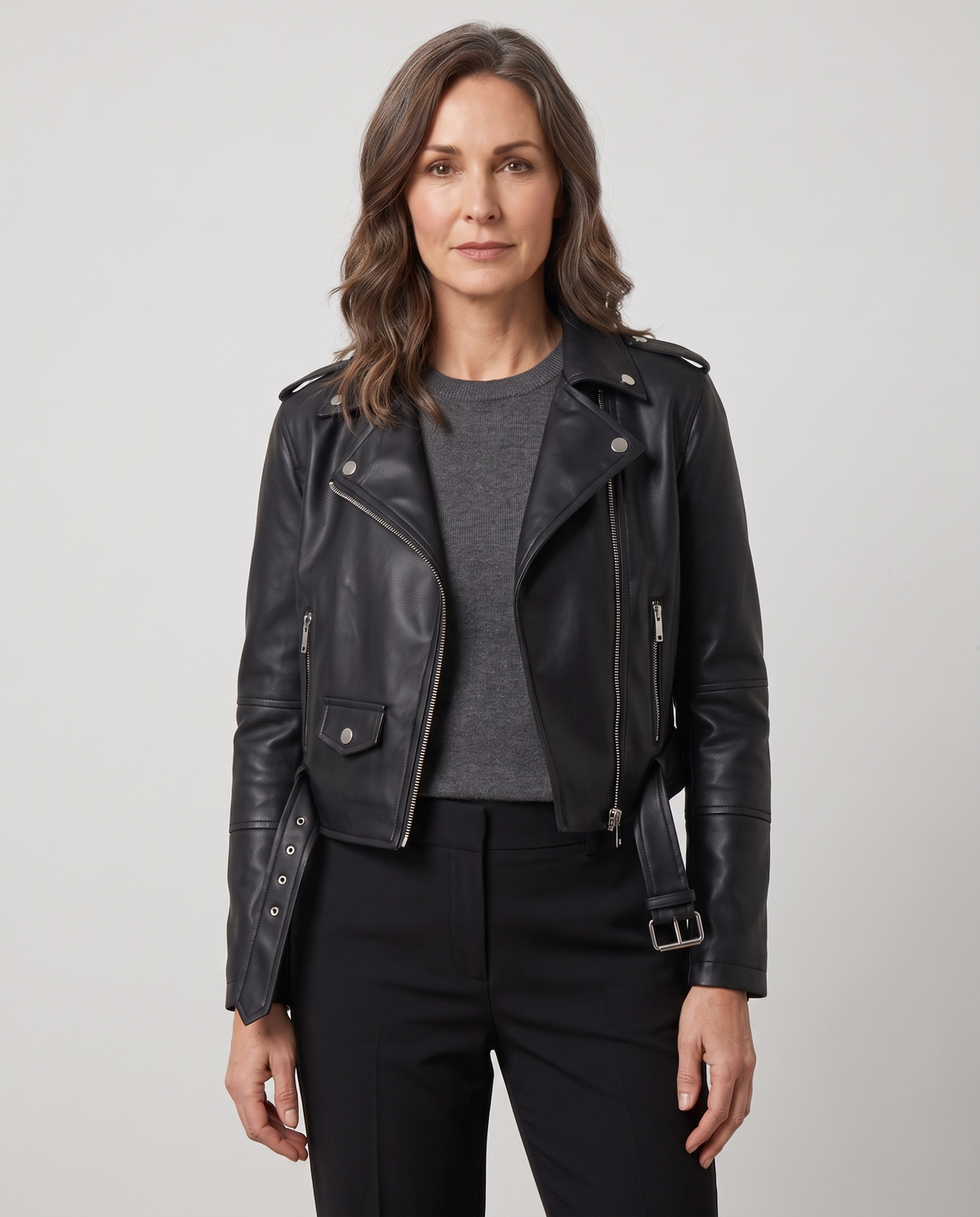 Giacca Donna Corta Skinny in Ecopelle con Zip e Revers