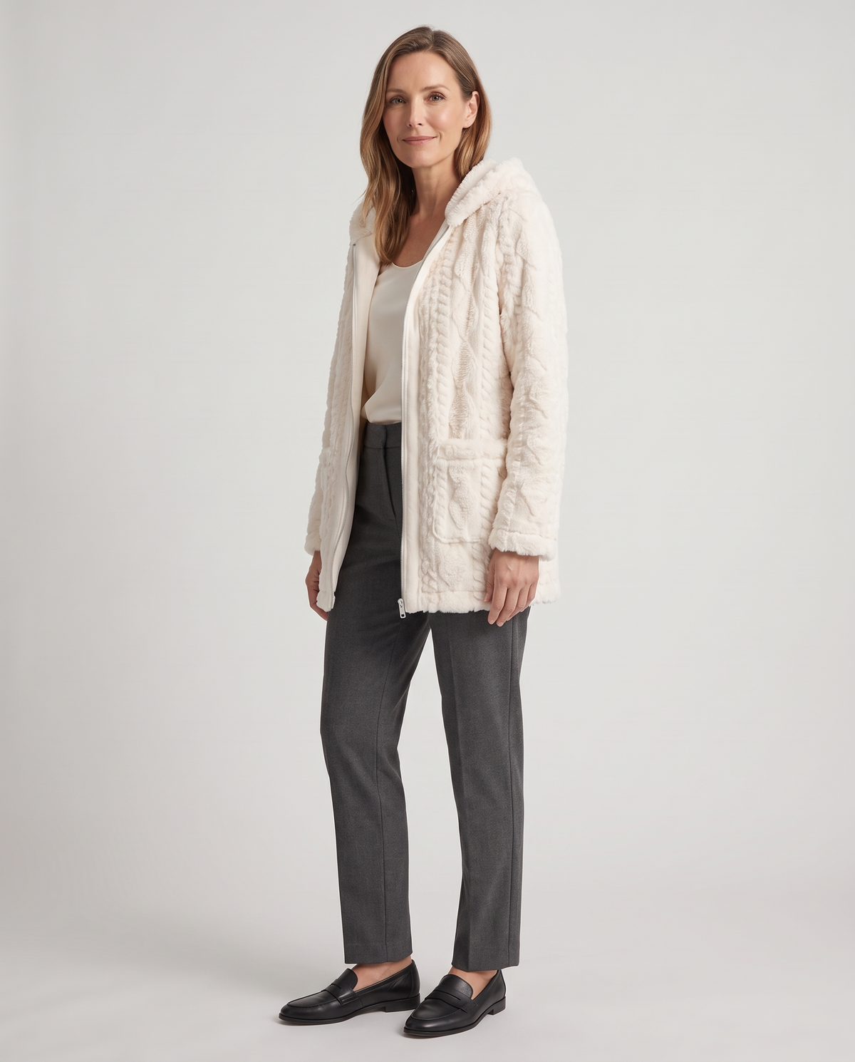 Cardigan Donna in Pile con Cappuccio e Zip per l'Inverno