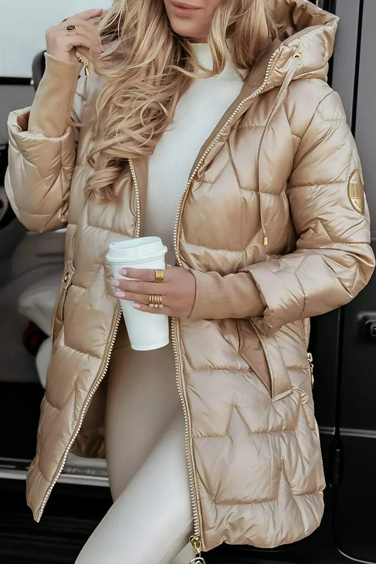 Beige hooded puffer jacket - Lana Fiorelli