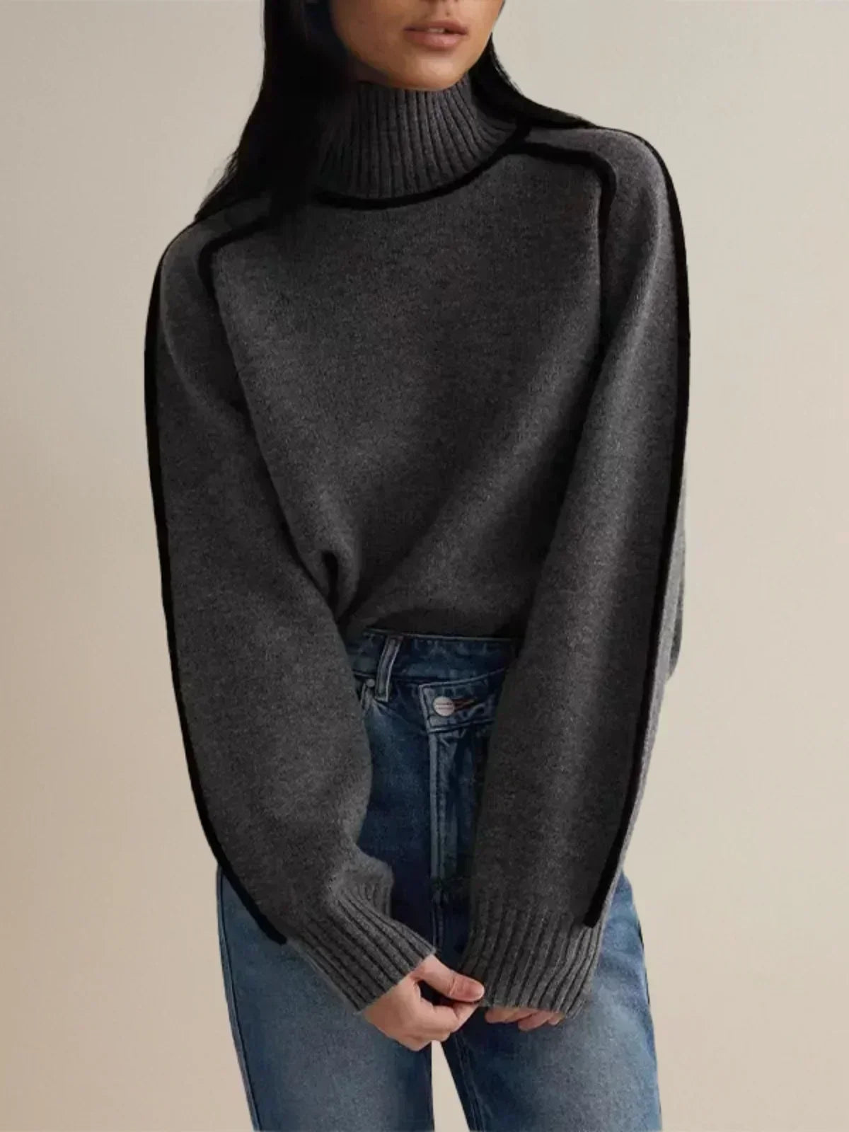 Grey contrast trim turtleneck sweater - Lana Fiorelli