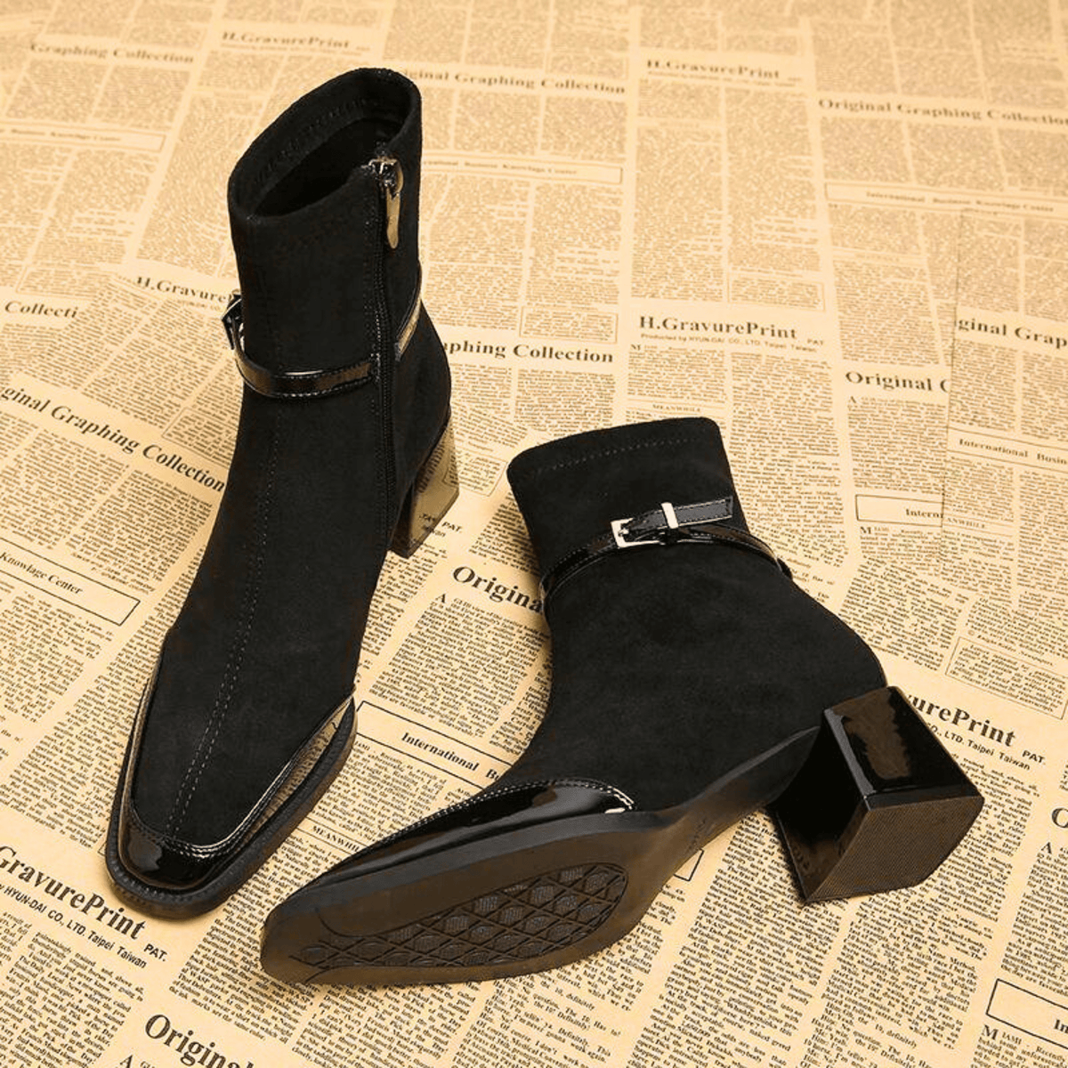 Navy square toe buckle shoes - Lana Fiorelli