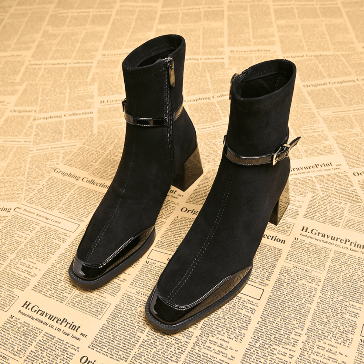 Navy square toe buckle shoes - Lana Fiorelli