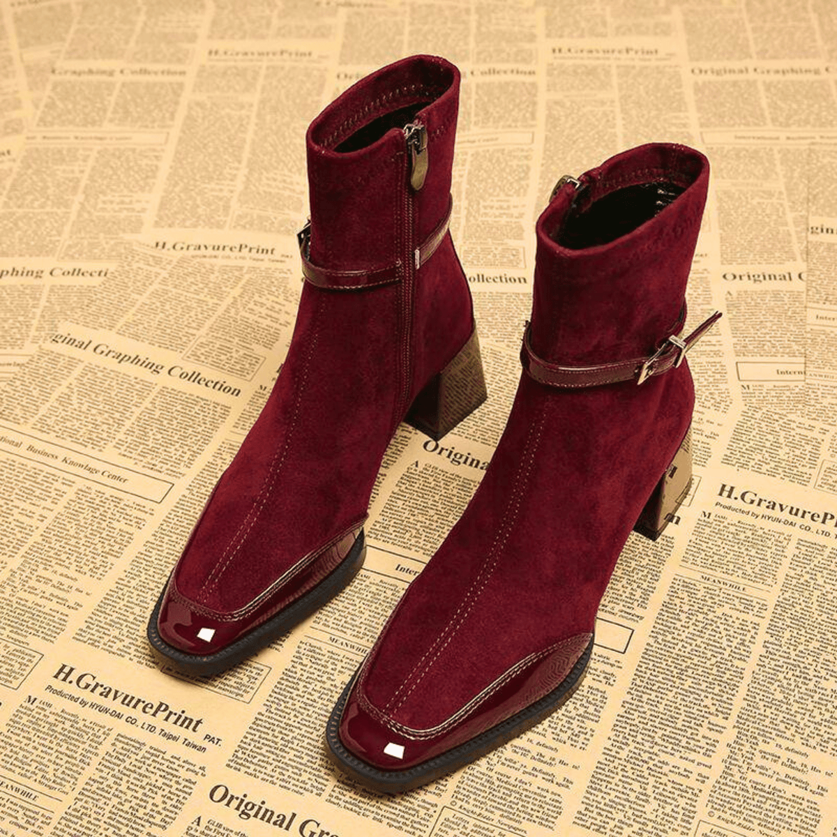 Navy square toe buckle shoes - Lana Fiorelli